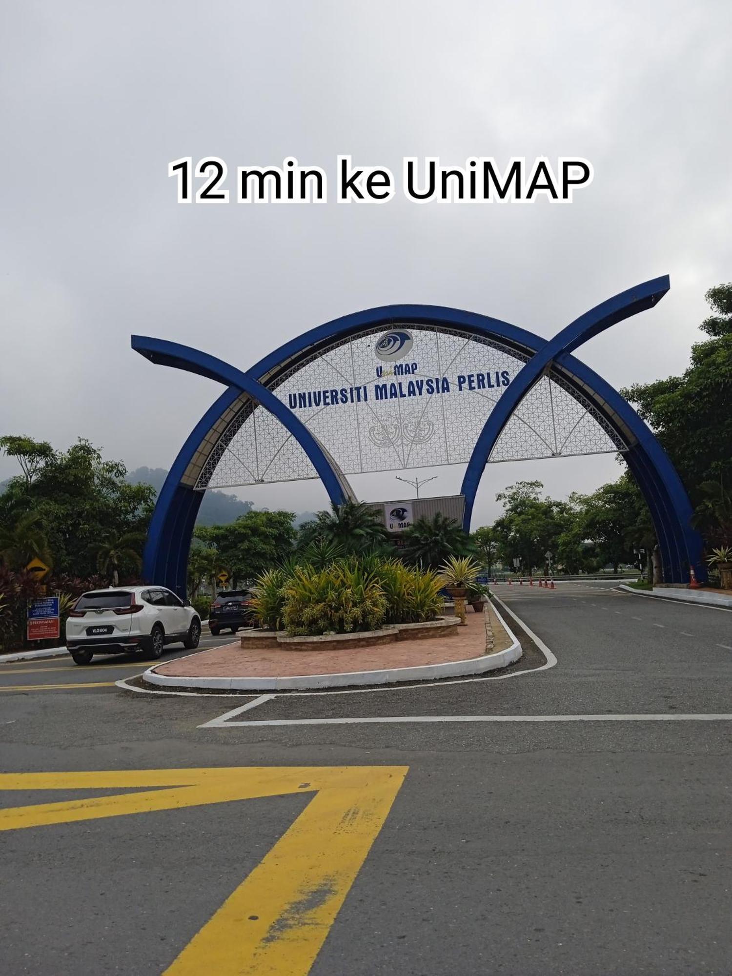 Homestay Bukit Kayu Hitam With 3 Bedrooms Not Sharing Free Wifi Exterior photo